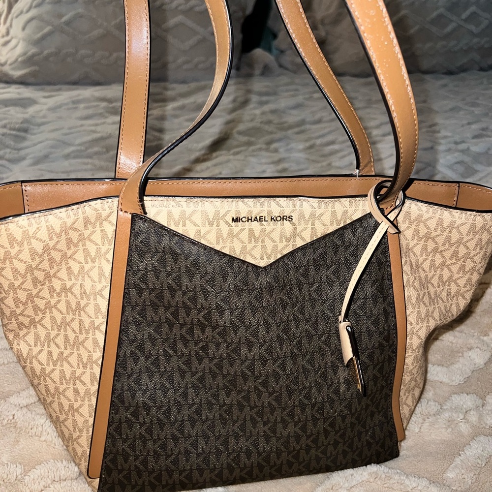 MK purse